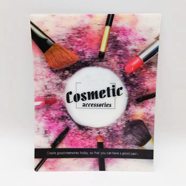 3D lenticular card for cosmetics accessories' advertisement